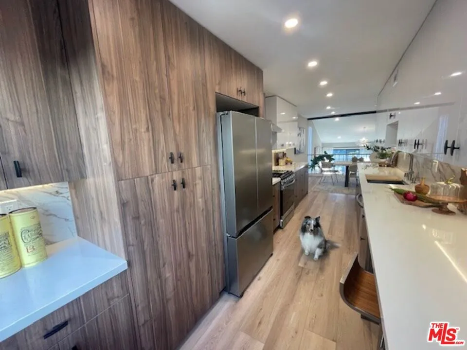 13135 Mindanao Way 5, Marina Del Rey, California 90292 home-pic-17